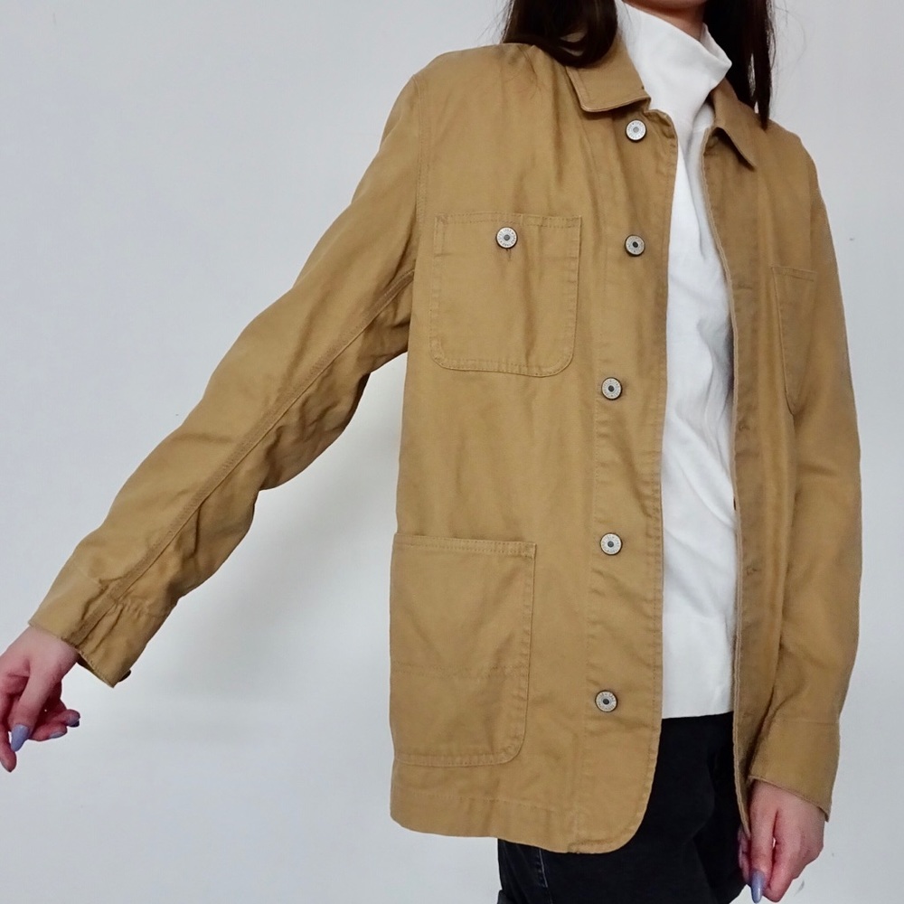 BEIGE JACKET